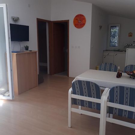 Apartments With A Parking Space Zavala, Hvar - 8912 Szoba fotó